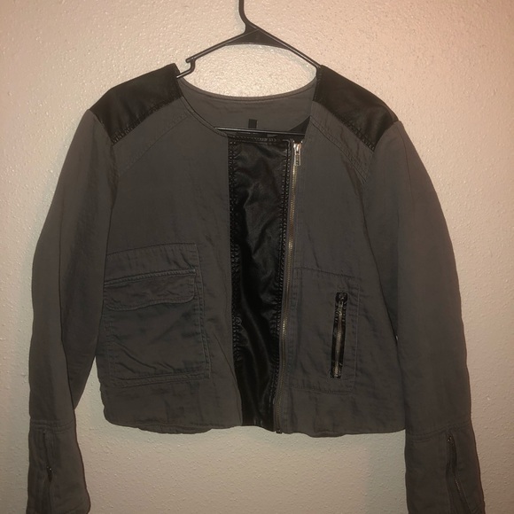 Jacket - Picture 2 of 3